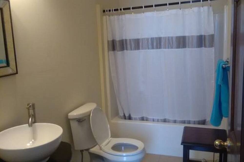 Photo of Bathroom in Pulaski