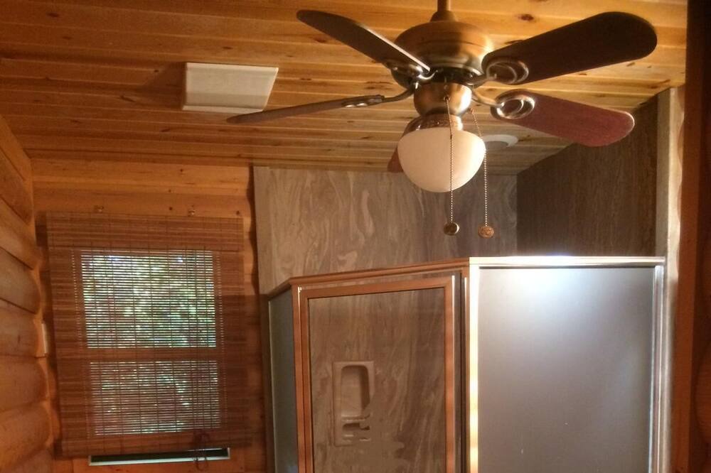 Photo of Bathroom in Skiatook