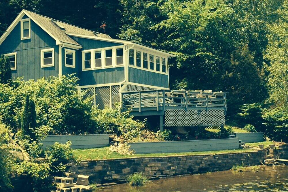 Photo of Outdoor in Saratoga Springs