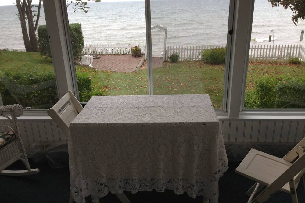 Photo of Outdoor in Fancher