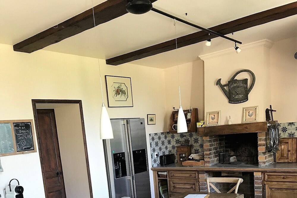 Photo of Others in Le Planet