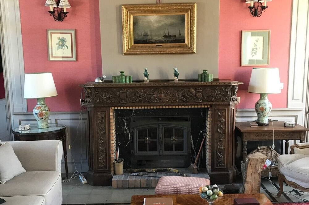 Photo of Bedroom in Le Planet