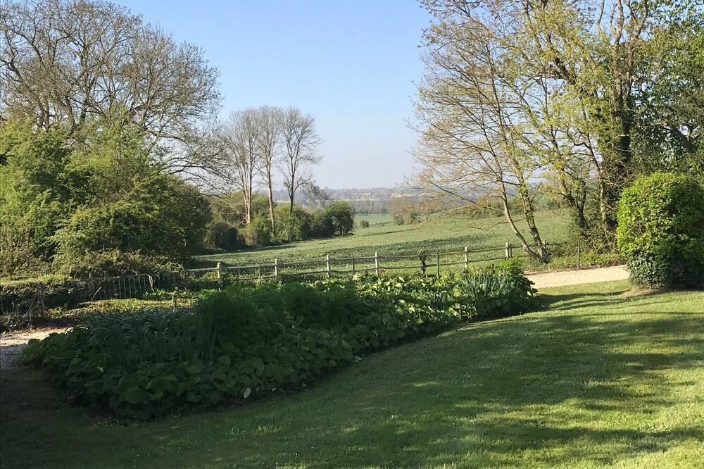 Photo of Others in Le Planet