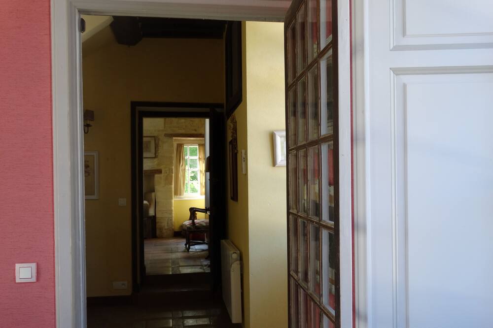 Photo of Others in Le Planet