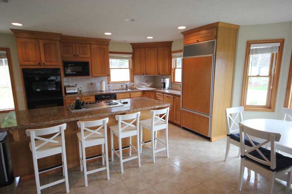 Photo of Others in Parkdale