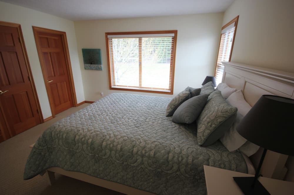 Photo of Others in Parkdale