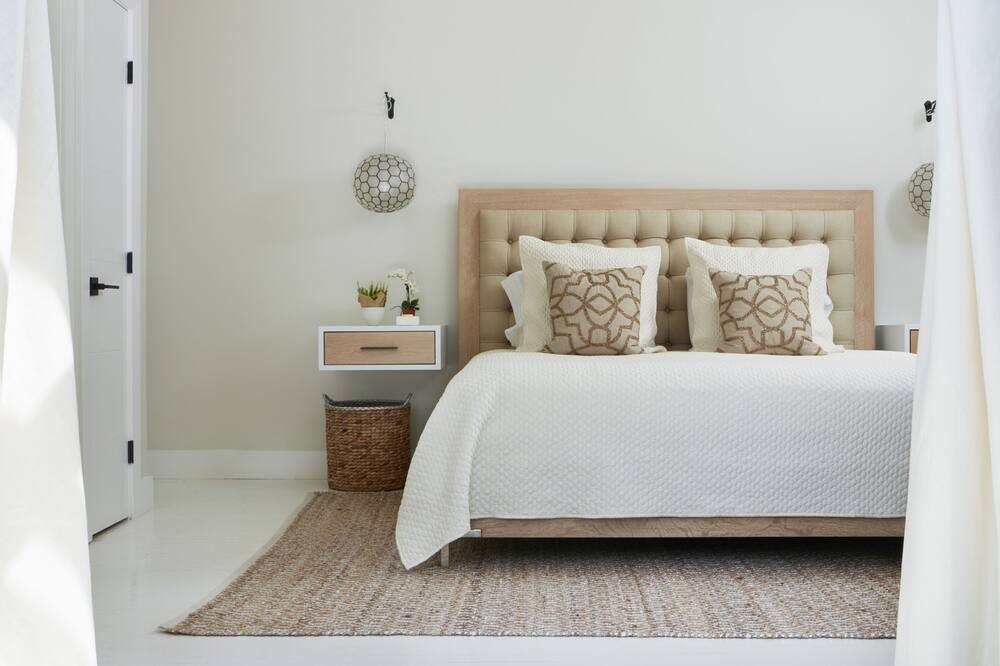 Photo of Bedroom in Lake Ida Shores