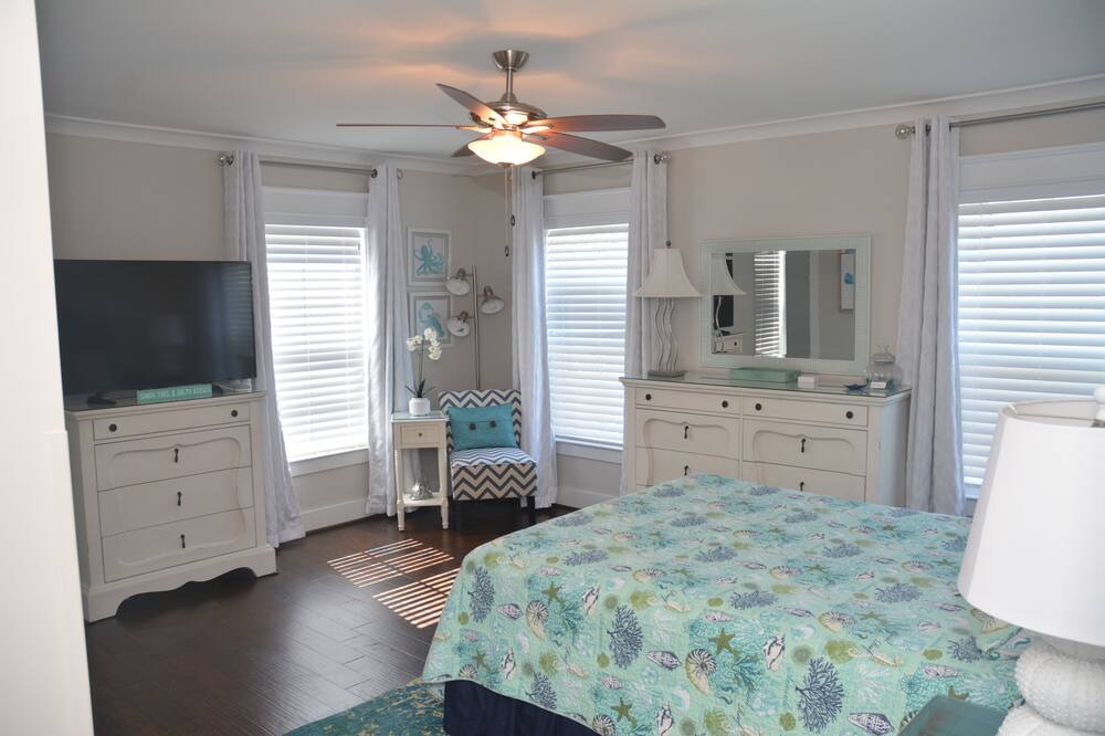 Photo of Bathroom in Northeast Virginia Beach