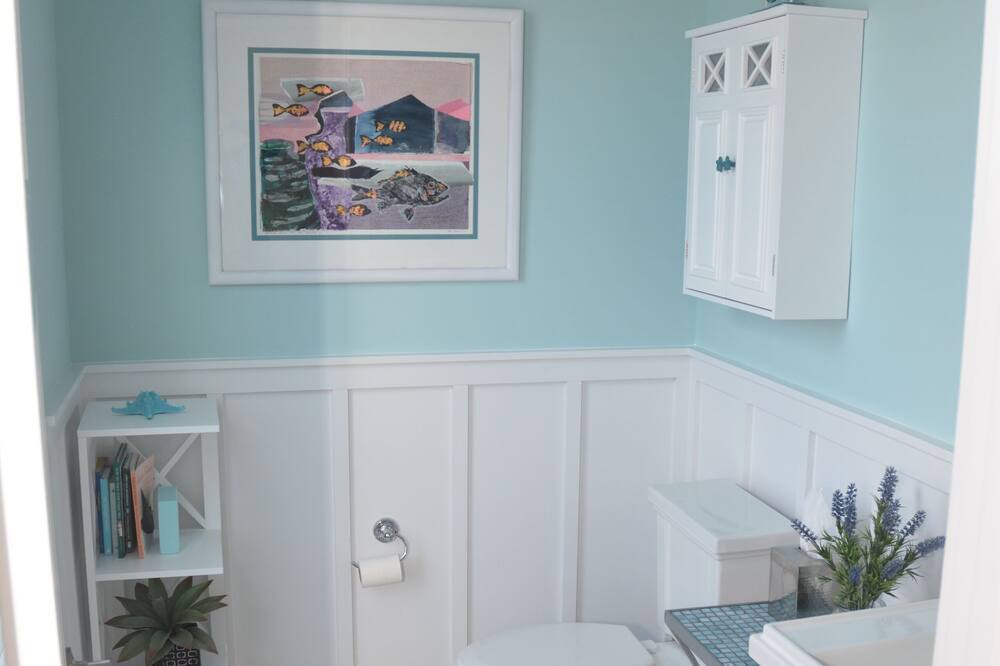 Photo of Bedroom in Northeast Virginia Beach