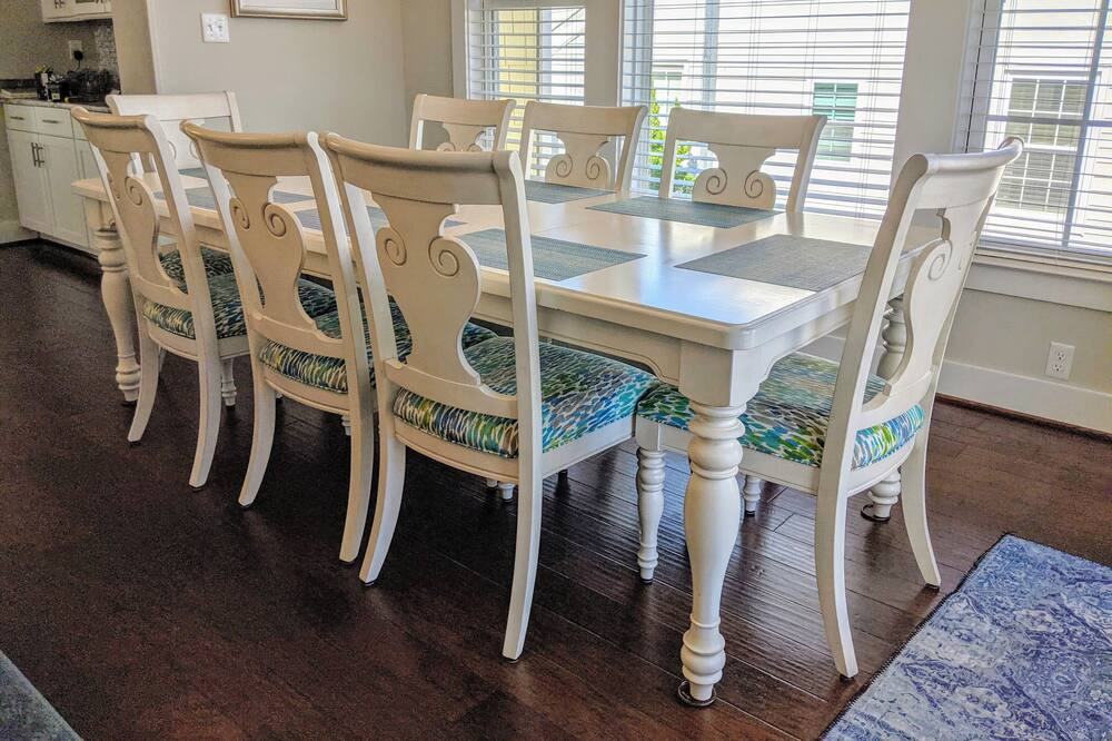 Photo of Bedroom in Northeast Virginia Beach