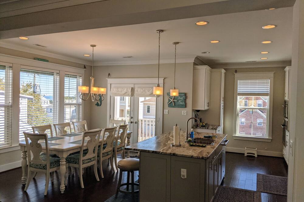 Photo of Bedroom in Northeast Virginia Beach