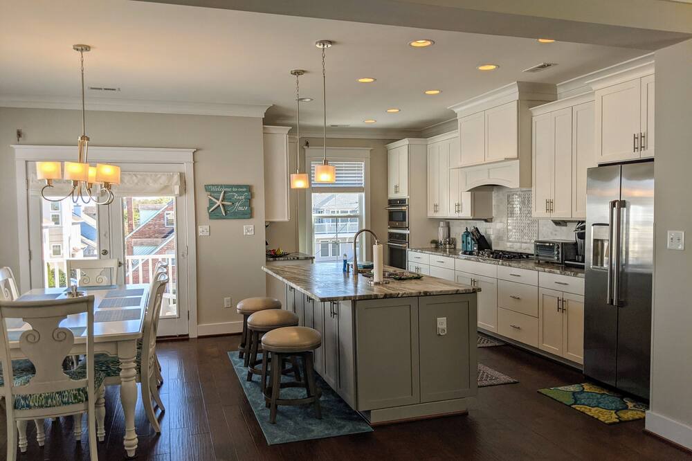 Photo of Bedroom in Northeast Virginia Beach