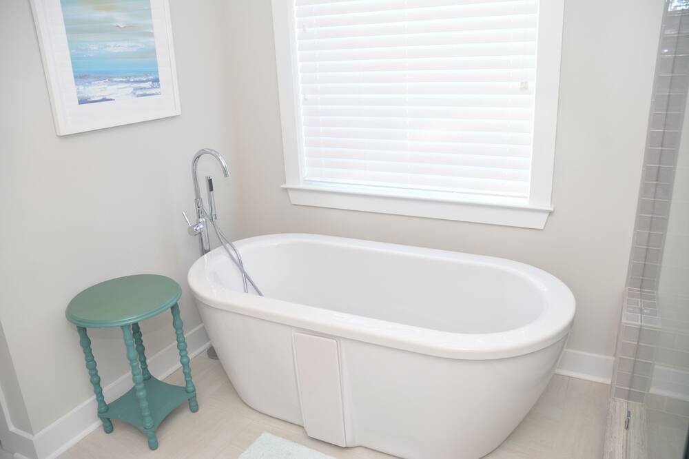 Photo of Bathroom in Northeast Virginia Beach
