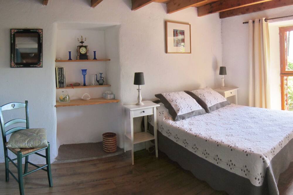 Photo of Bedroom in Beaumont