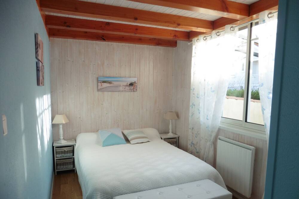 Photo of Bedroom in Fromentine