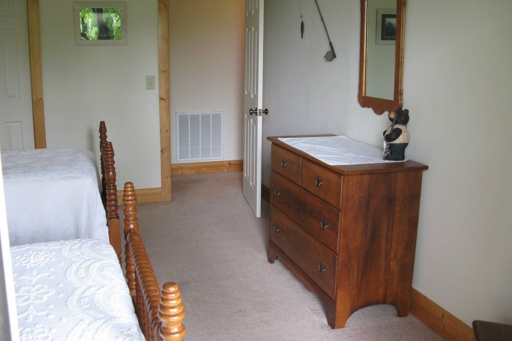 Photo of Bedroom in Dillard