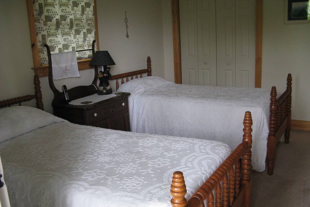 Photo of Bedroom in Dillard