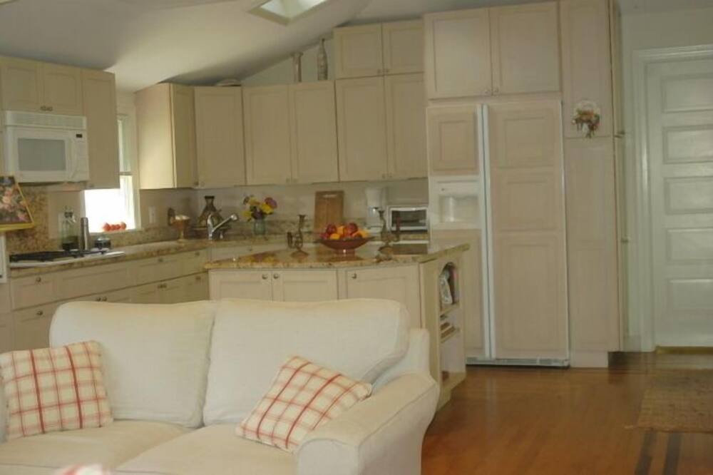 Photo of Bedroom in Avon