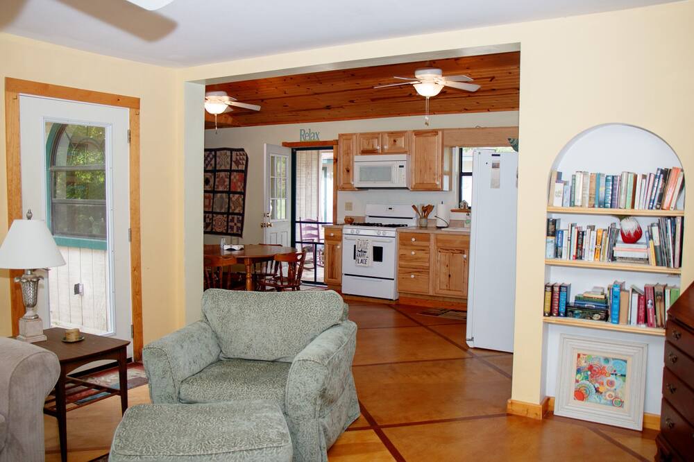 Photo of Bedroom in Shirley