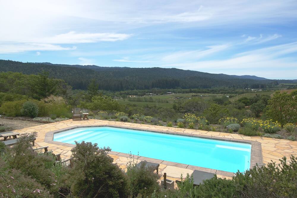 Photo of Outdoor in Anderson Valley
