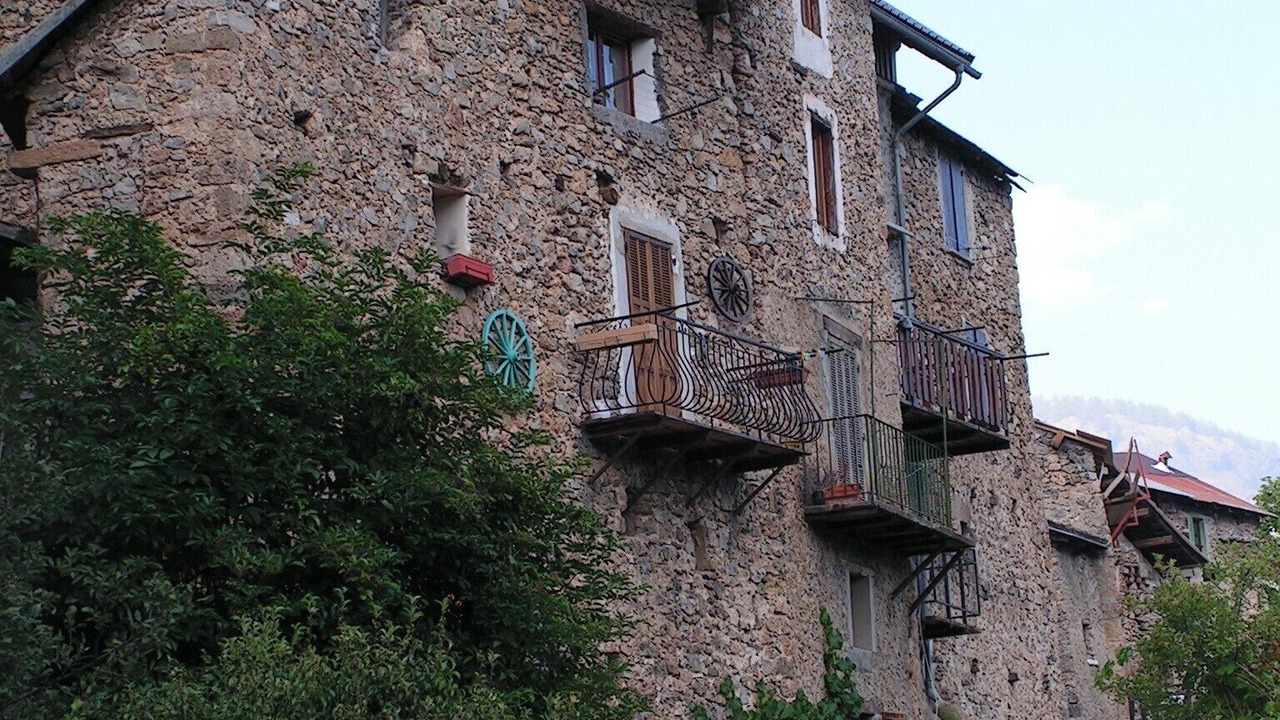 Photo of Outdoor in Roubion