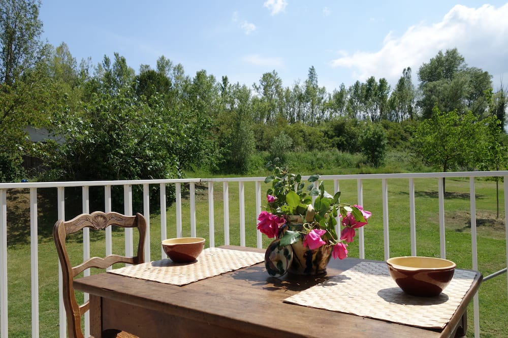 Photo of Patio Balcony in Baix