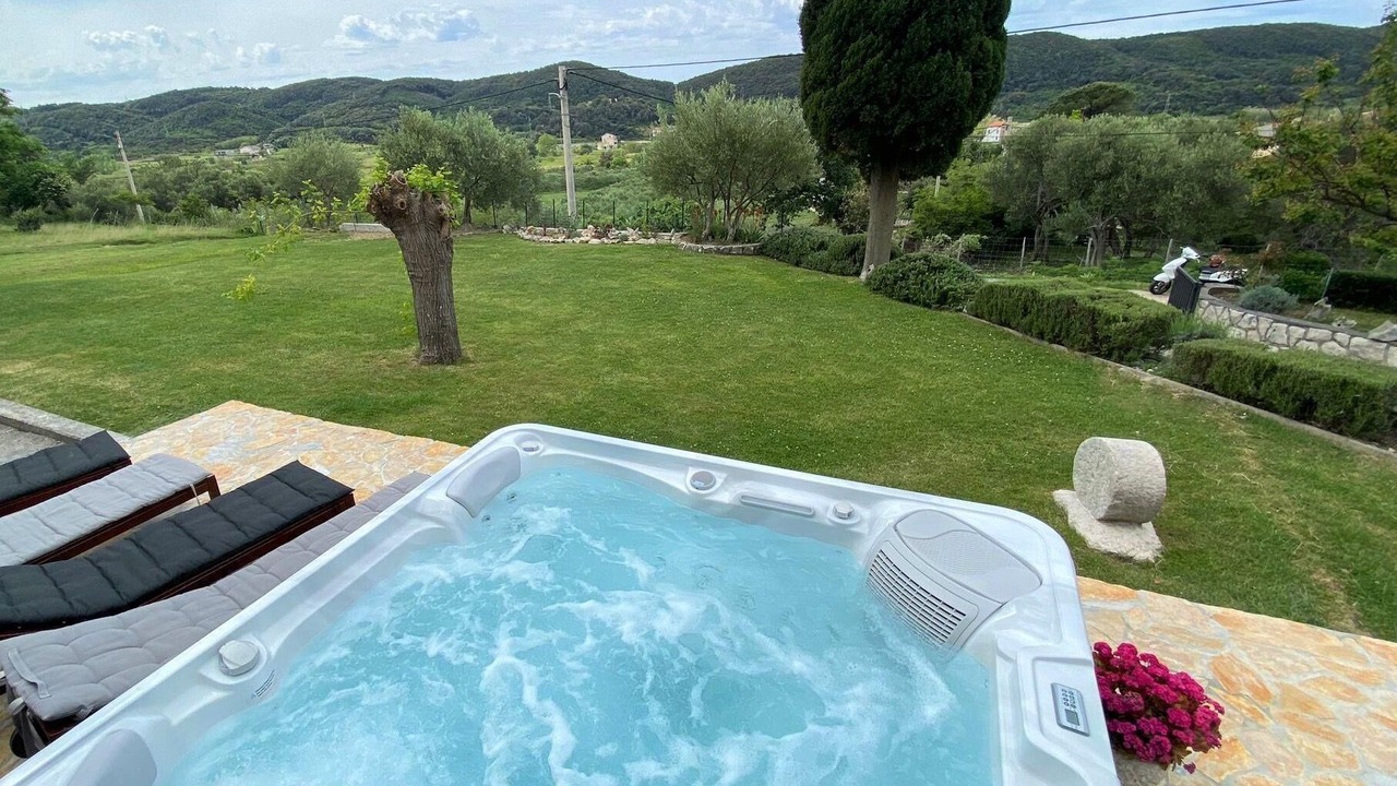 Photo of Outdoor in Supetarska Draga