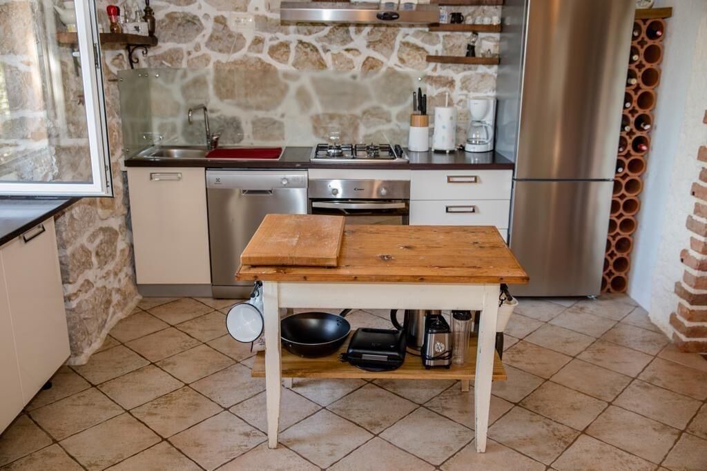 Photo of Kitchen in Supetarska Draga