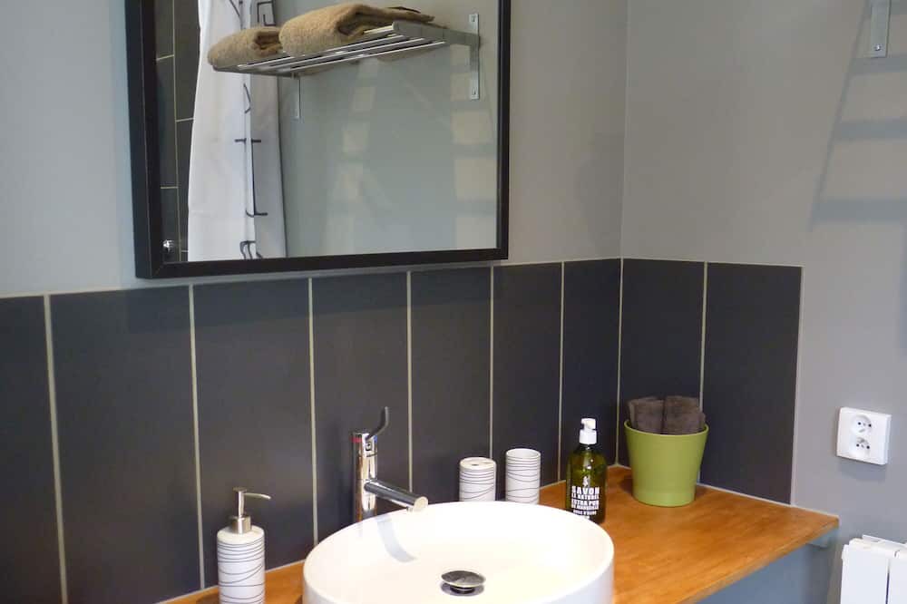 Photo of Bathroom in Fargues-de-Langon