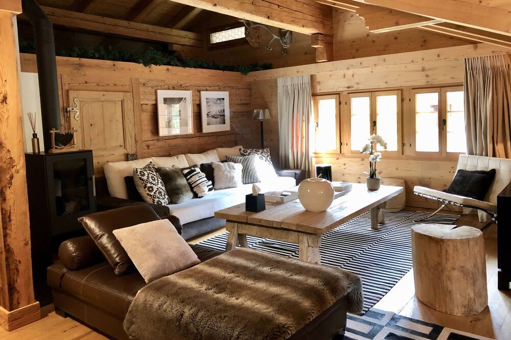 Photo of Livingroom in Gstaad