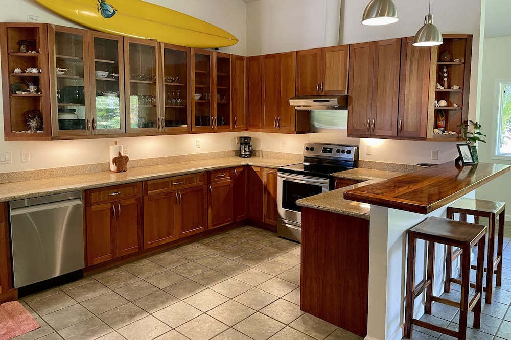 Photo of Kitchen in Pupukea