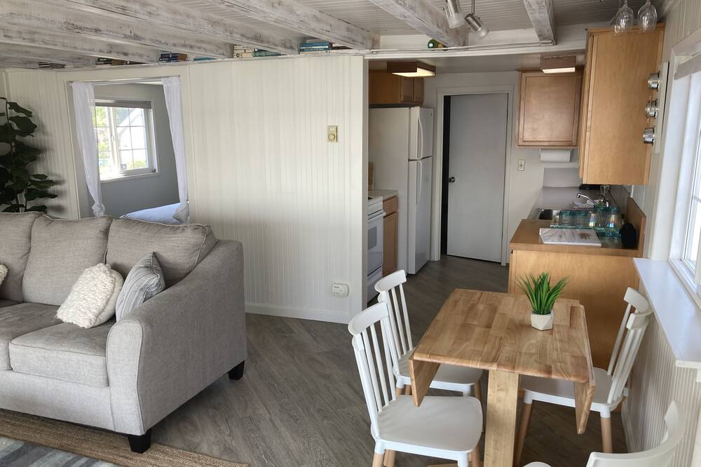 Photo of Livingroom in Priest Point