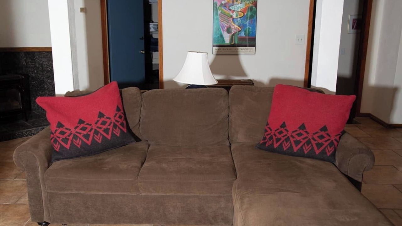 Photo of Livingroom in Kingswood Estates