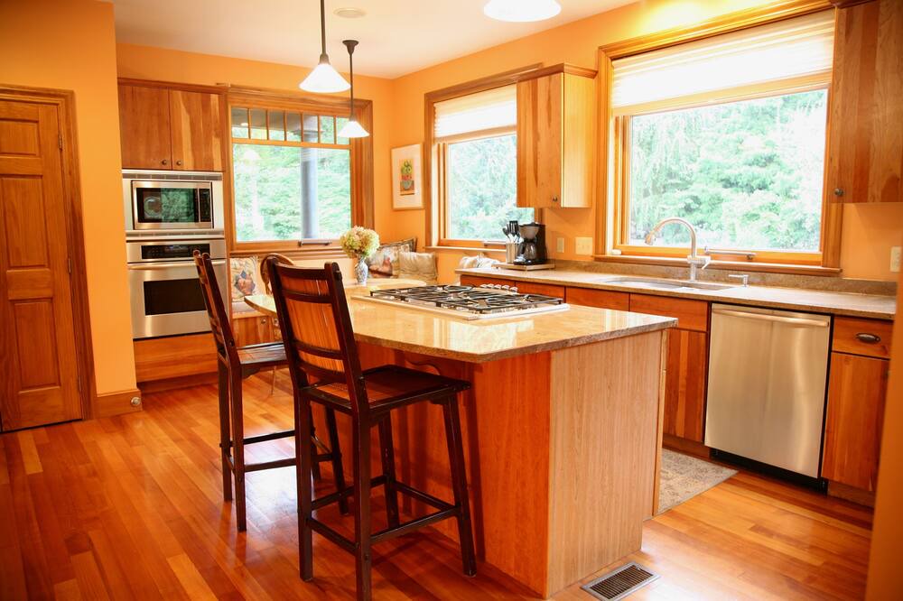 Photo of Kitchen in Jamestown