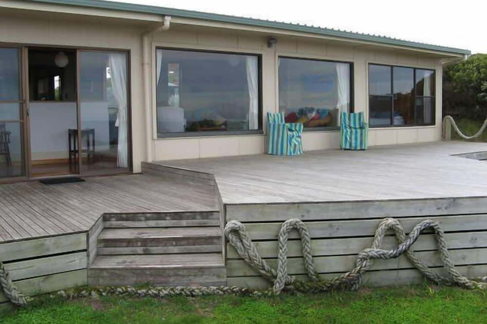Photo of Patio Balcony in Cape Bridgewater
