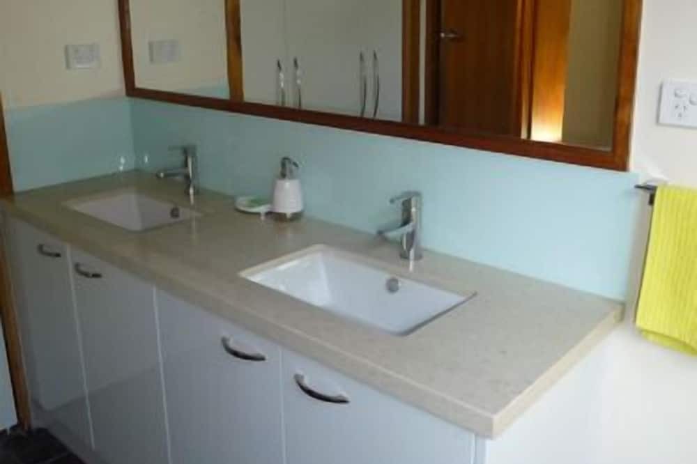 Photo of Others in Cape Bridgewater