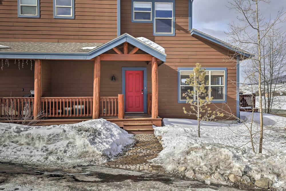 Photo of Outdoor in Summit Cove