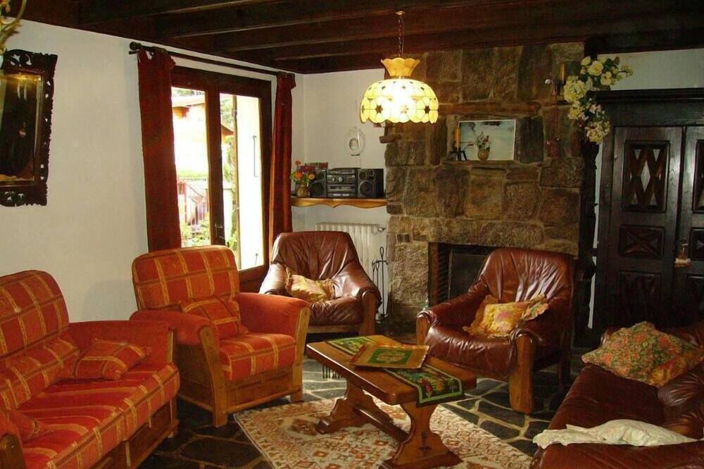 Photo of Livingroom in Sailhan