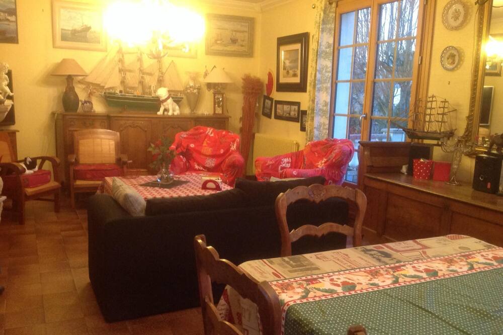 Photo of Livingroom in Dinard