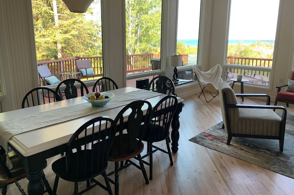 Photo of Others in Harbor Springs