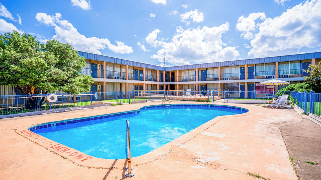 Photo of Outdoor in Lawton