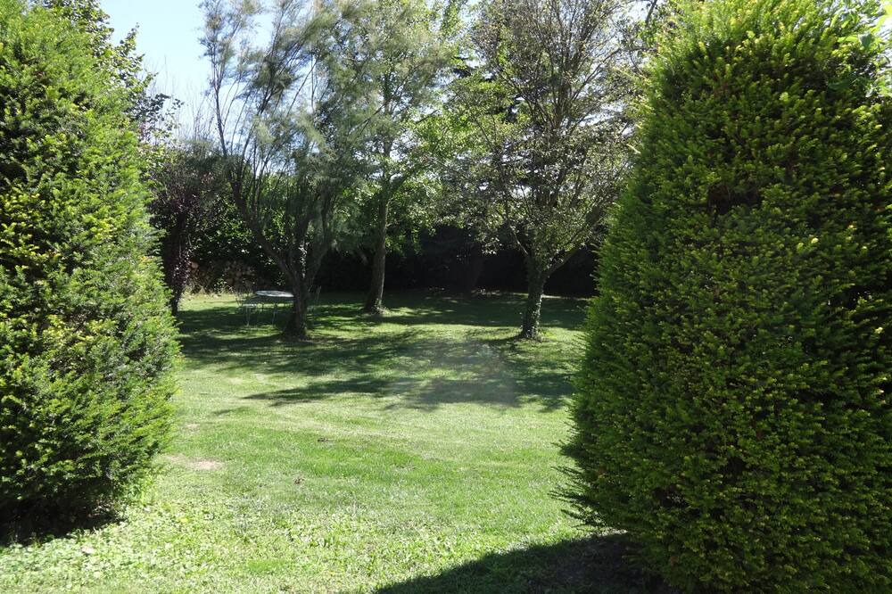 Photo of Outdoor in Allex
