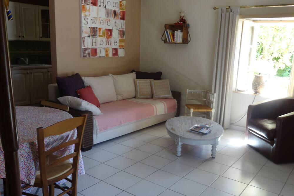 Photo of Livingroom in Allex