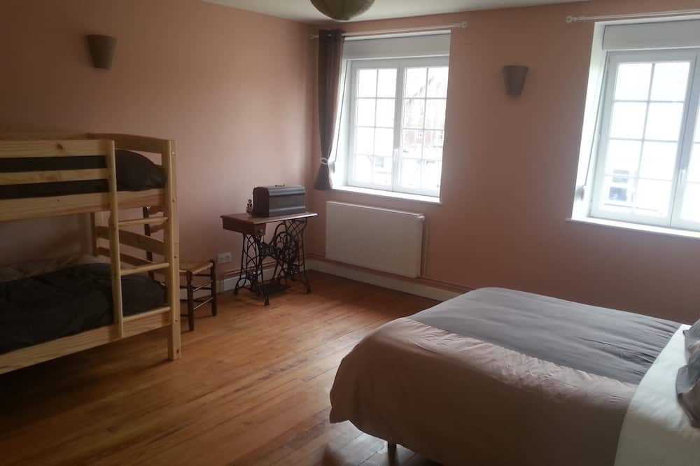 Photo of Bedroom in Malandry