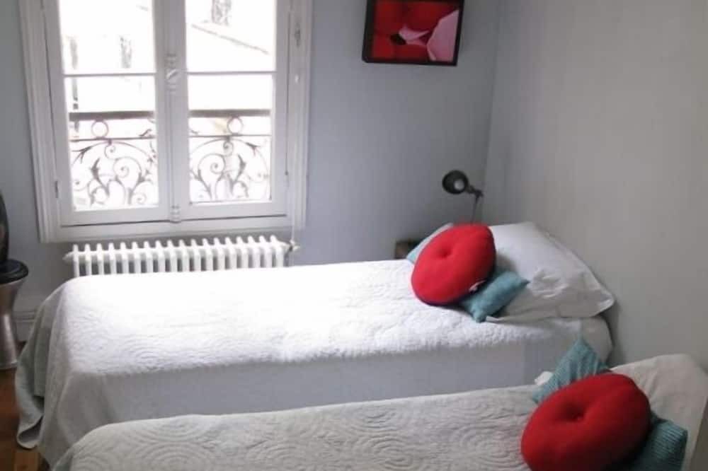 Photo of Others in 4th Arrondissement