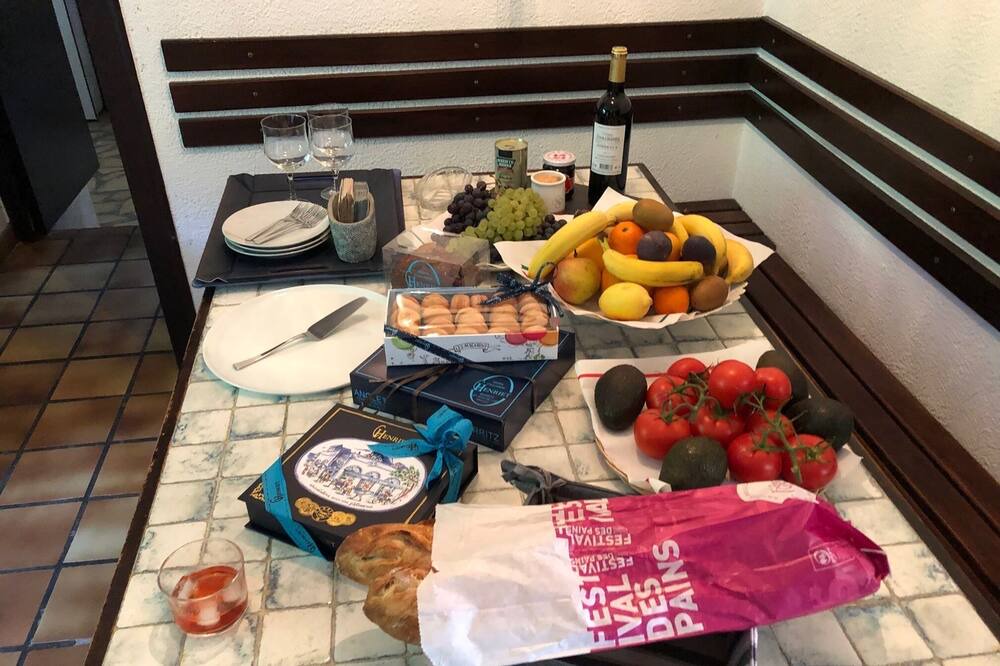 Photo of Others in Arbonne