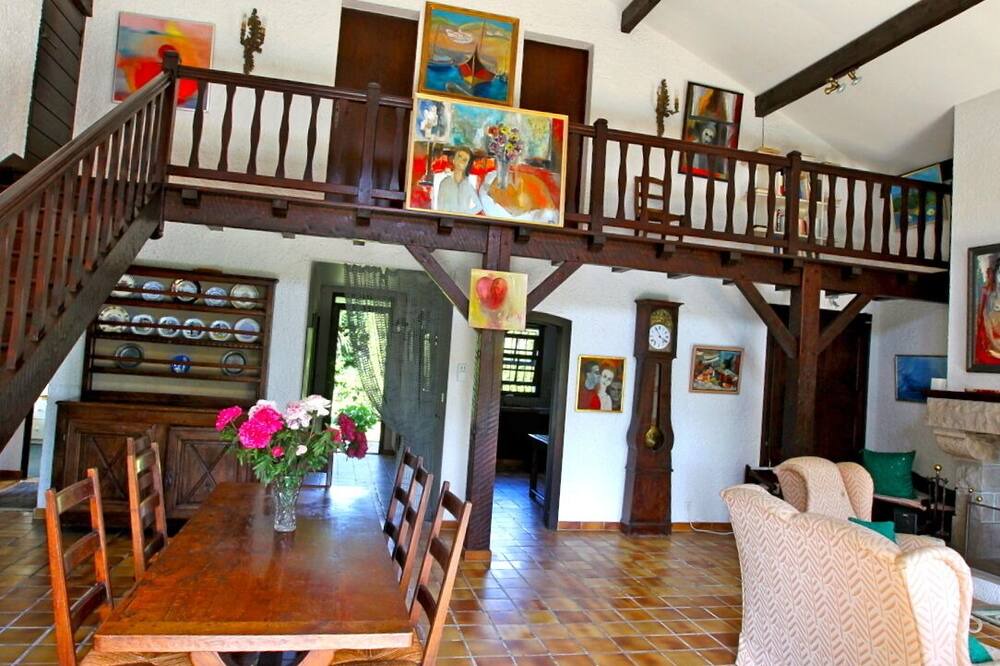 Photo of Others in Arbonne