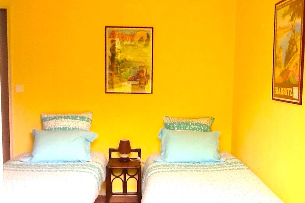 Photo of Bedroom in Arbonne