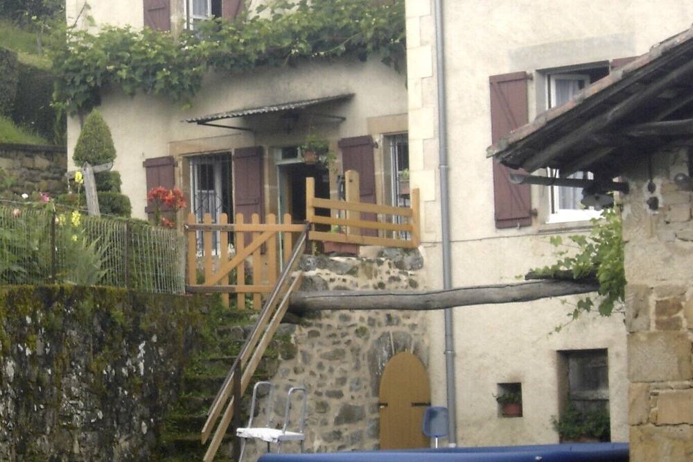 Photo of Outdoor in Sainte-Colombe