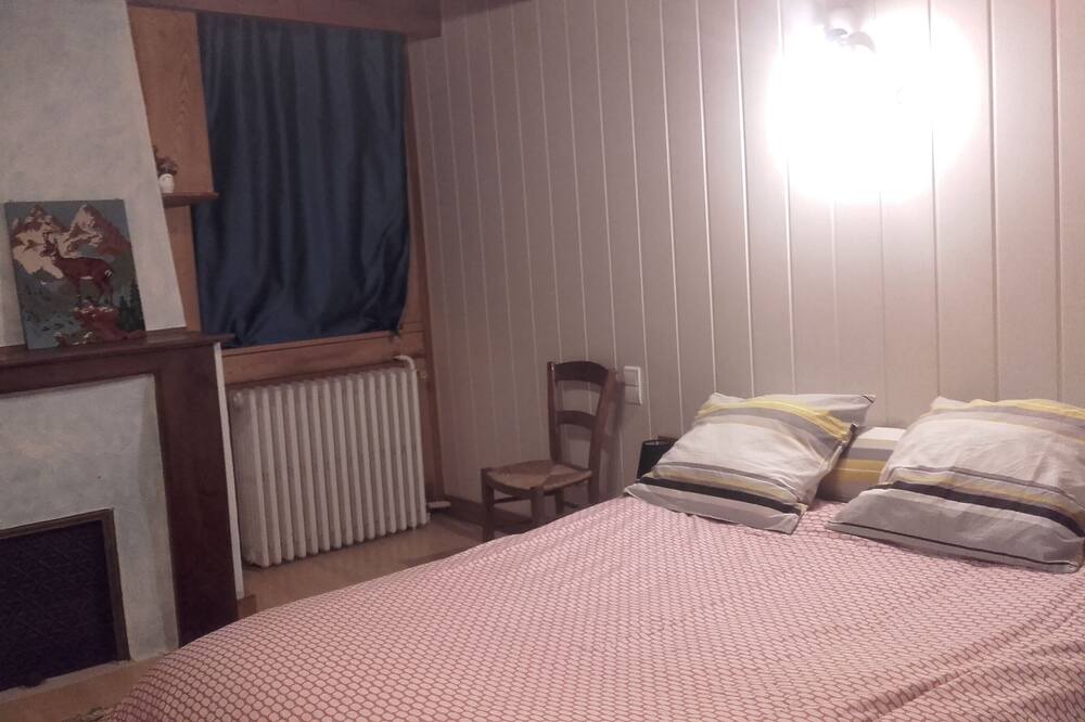 Photo of Bedroom in Sainte-Colombe